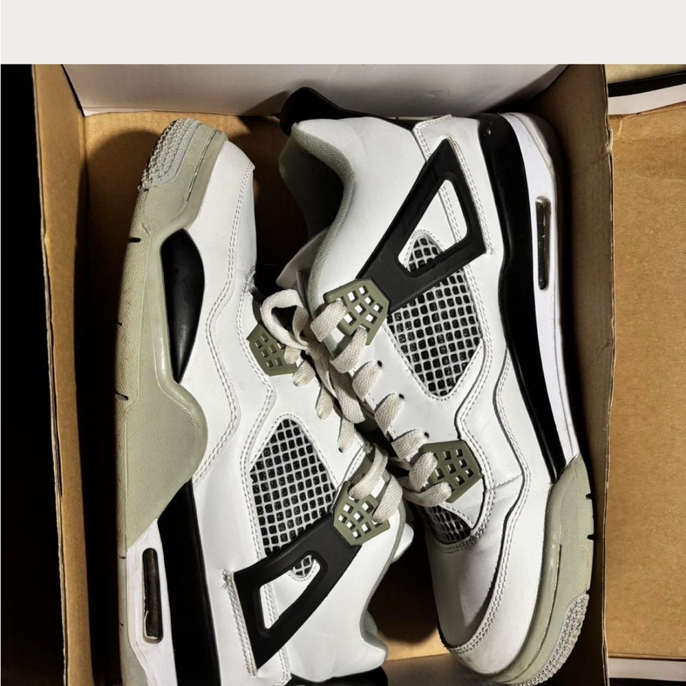 Men's White and Black Sneakers